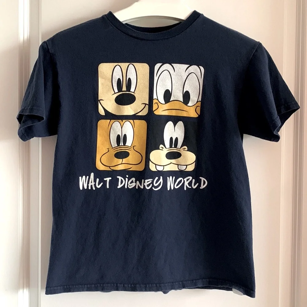 Disney Walt Disney World T-shirt Blue Medium Mickey Donald Goofy Pluto Vacation
